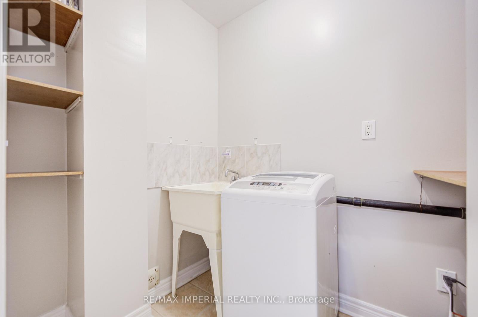 206 Hollywood Avenue, Toronto, Ontario  M2N 3K6 - Photo 46 - C12463240