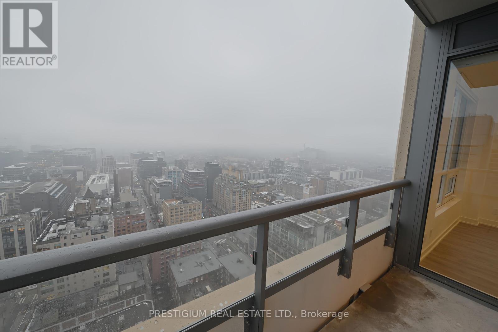 3510 - 108 Peter Street, Toronto, Ontario  M5V 0W2 - Photo 17 - C12463252