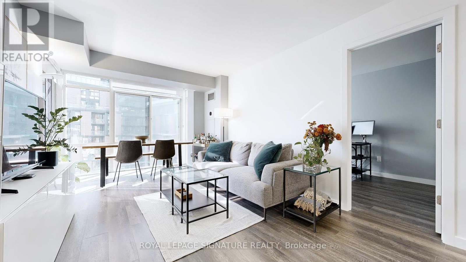 715 - 39 PARLIAMENT STREET, Toronto, Ontario