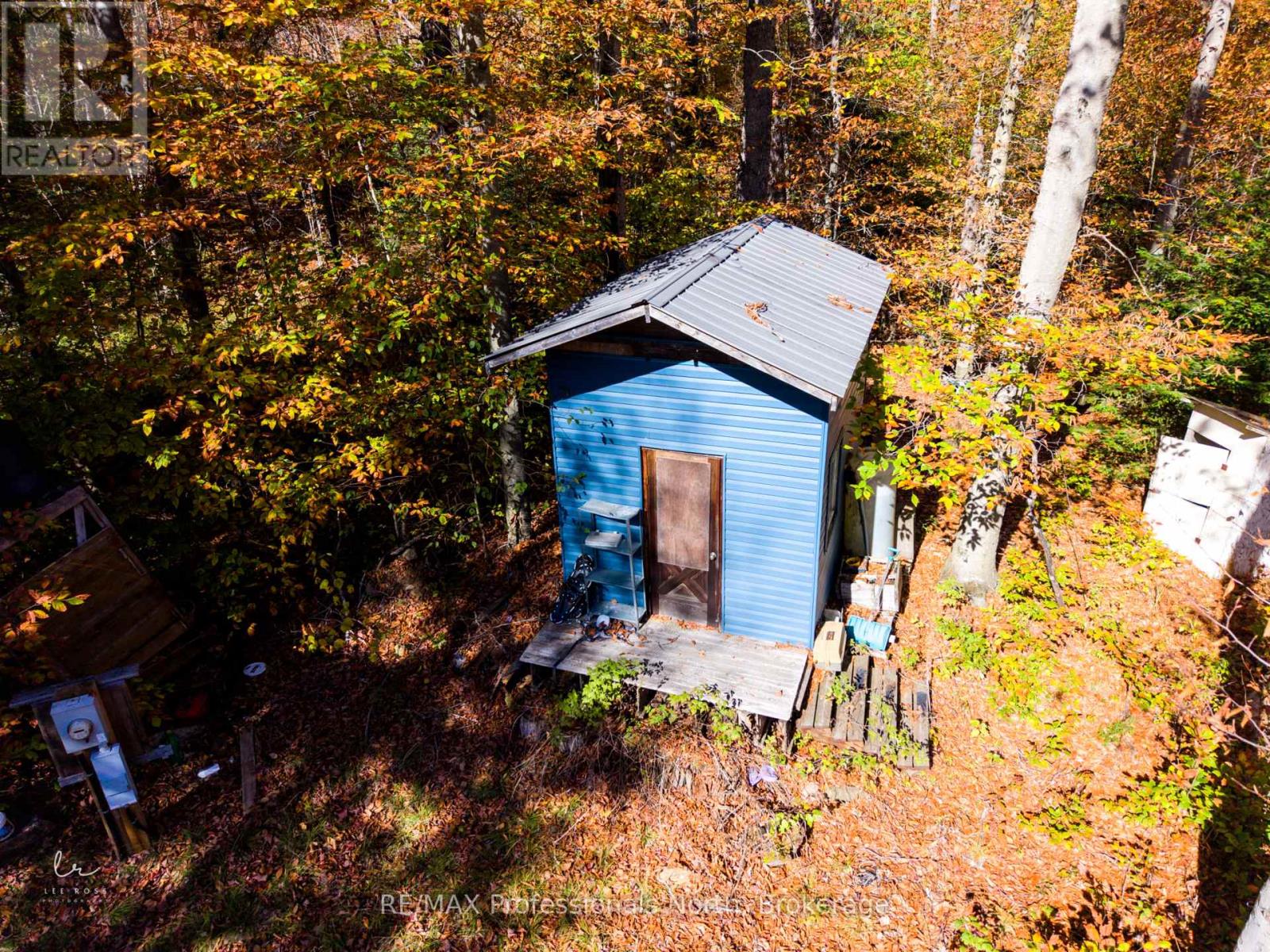 2594 Livingstone Lake Road, Algonquin Highlands, Ontario  P0A 1E0 - Photo 16 - X12463393
