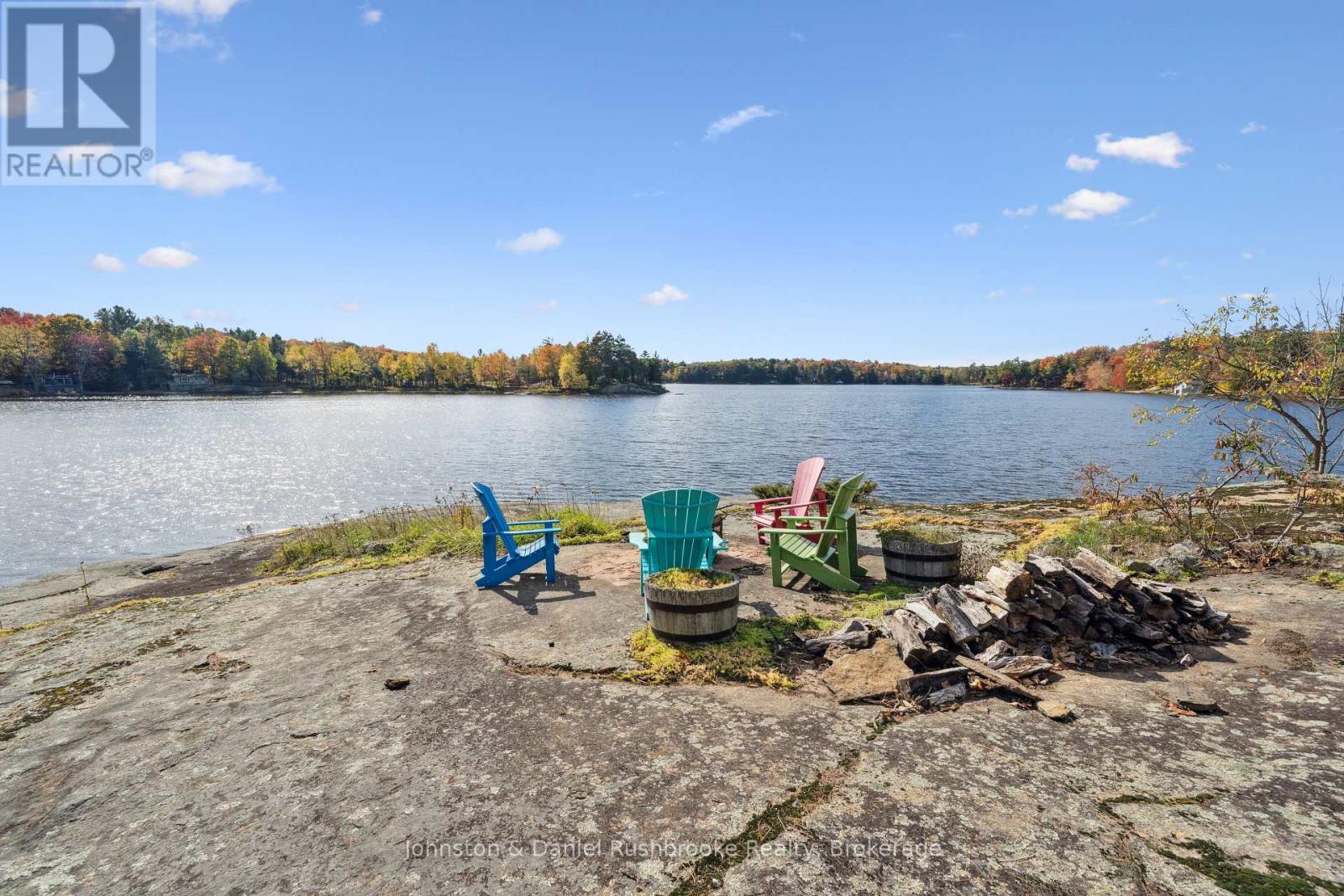 1042 El-Kee Point Lane, Muskoka Lakes, Ontario  P0B 1J0 - Photo 30 - X12463395