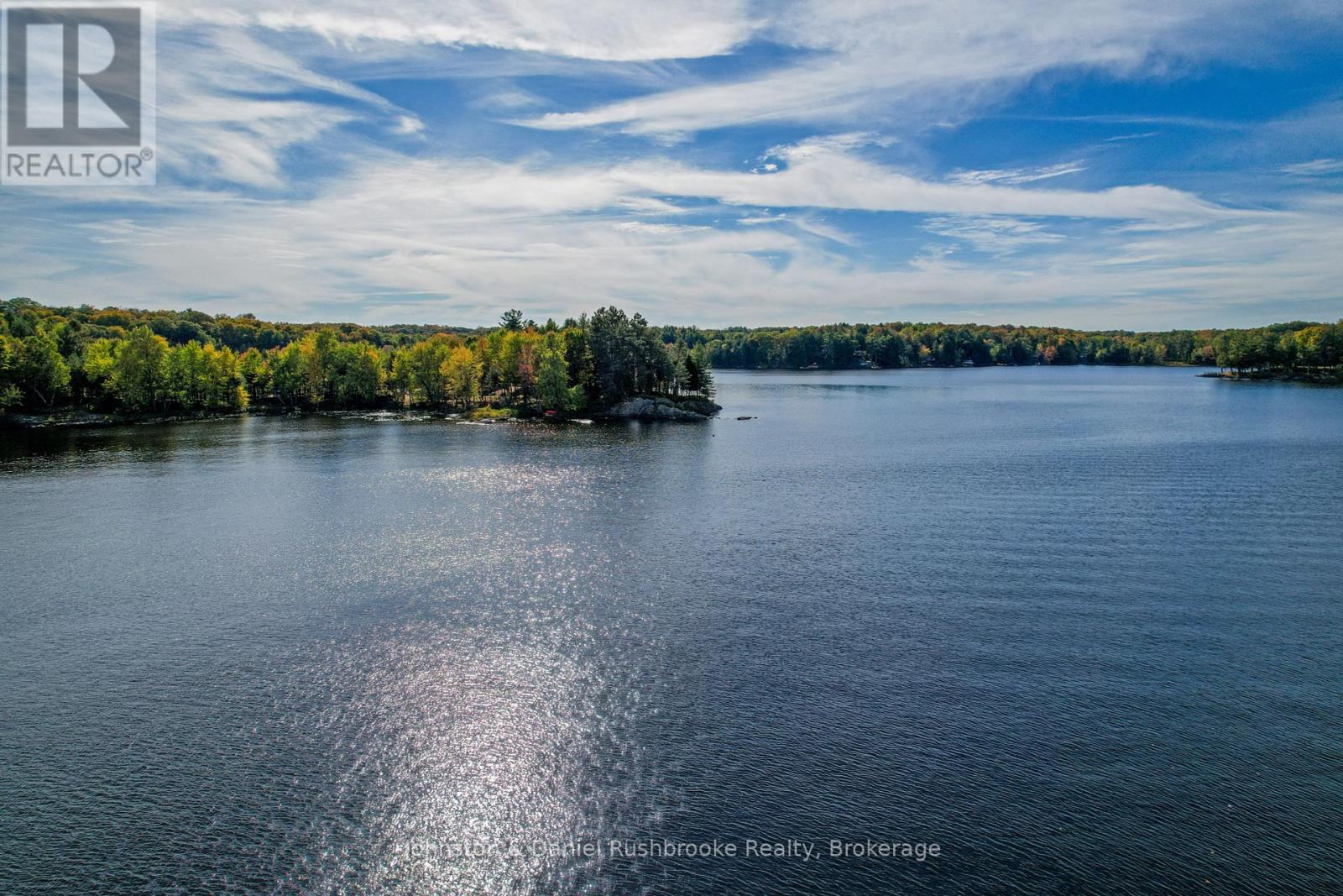 1042 El-Kee Point Lane, Muskoka Lakes, Ontario  P0B 1J0 - Photo 36 - X12463395