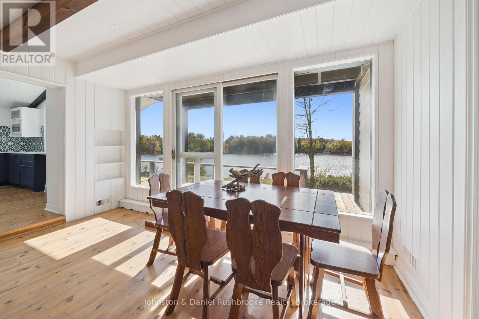 1042 El-Kee Point Lane, Muskoka Lakes, Ontario  P0B 1J0 - Photo 6 - X12463395