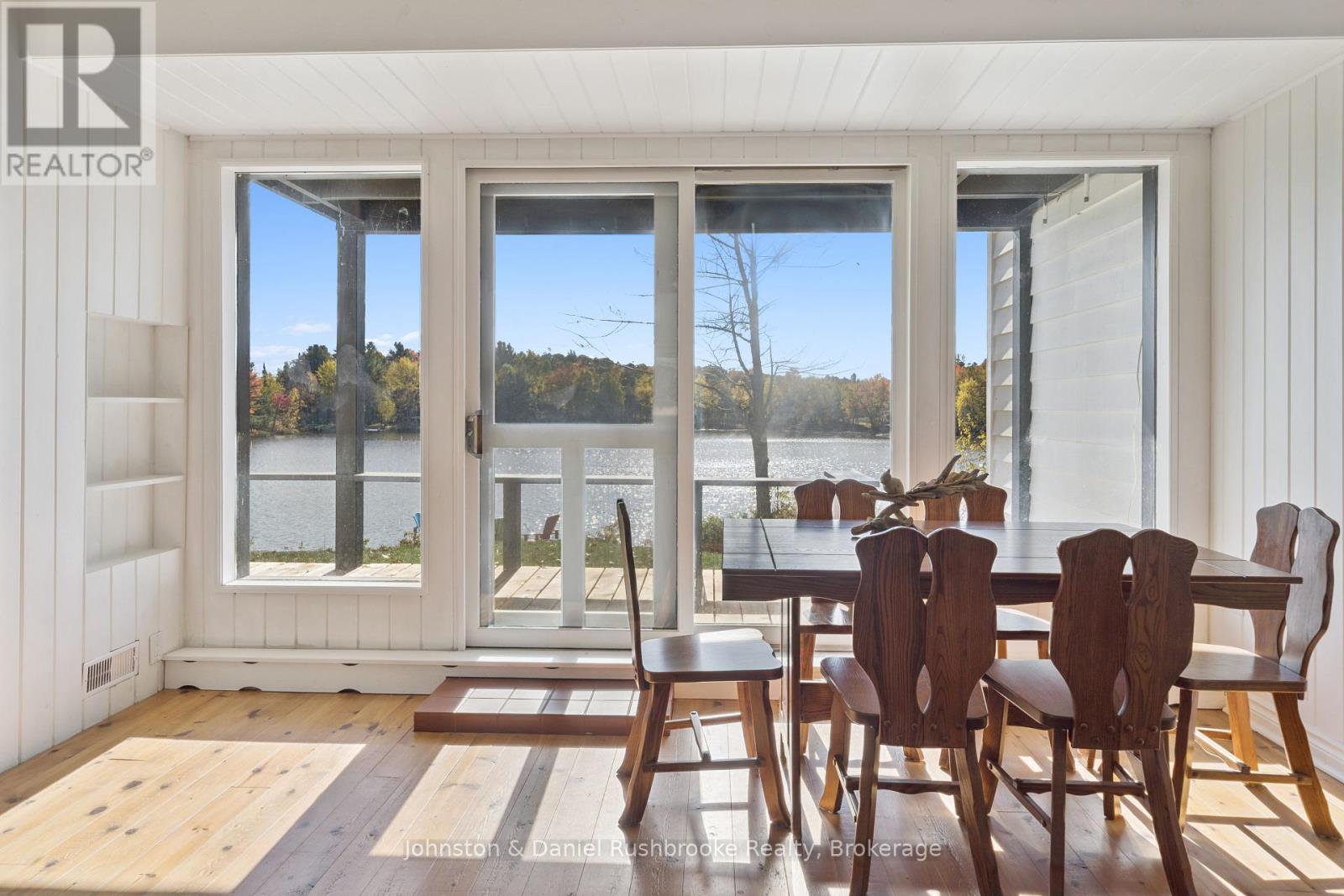 1042 El-Kee Point Lane, Muskoka Lakes, Ontario  P0B 1J0 - Photo 8 - X12463395