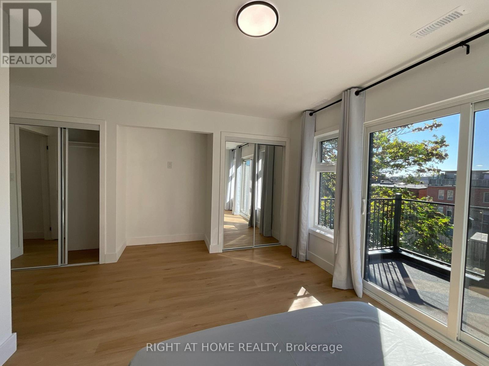 674 Manning Avenue W, Toronto, Ontario  M6G 2W4 - Photo 44 - C12463307