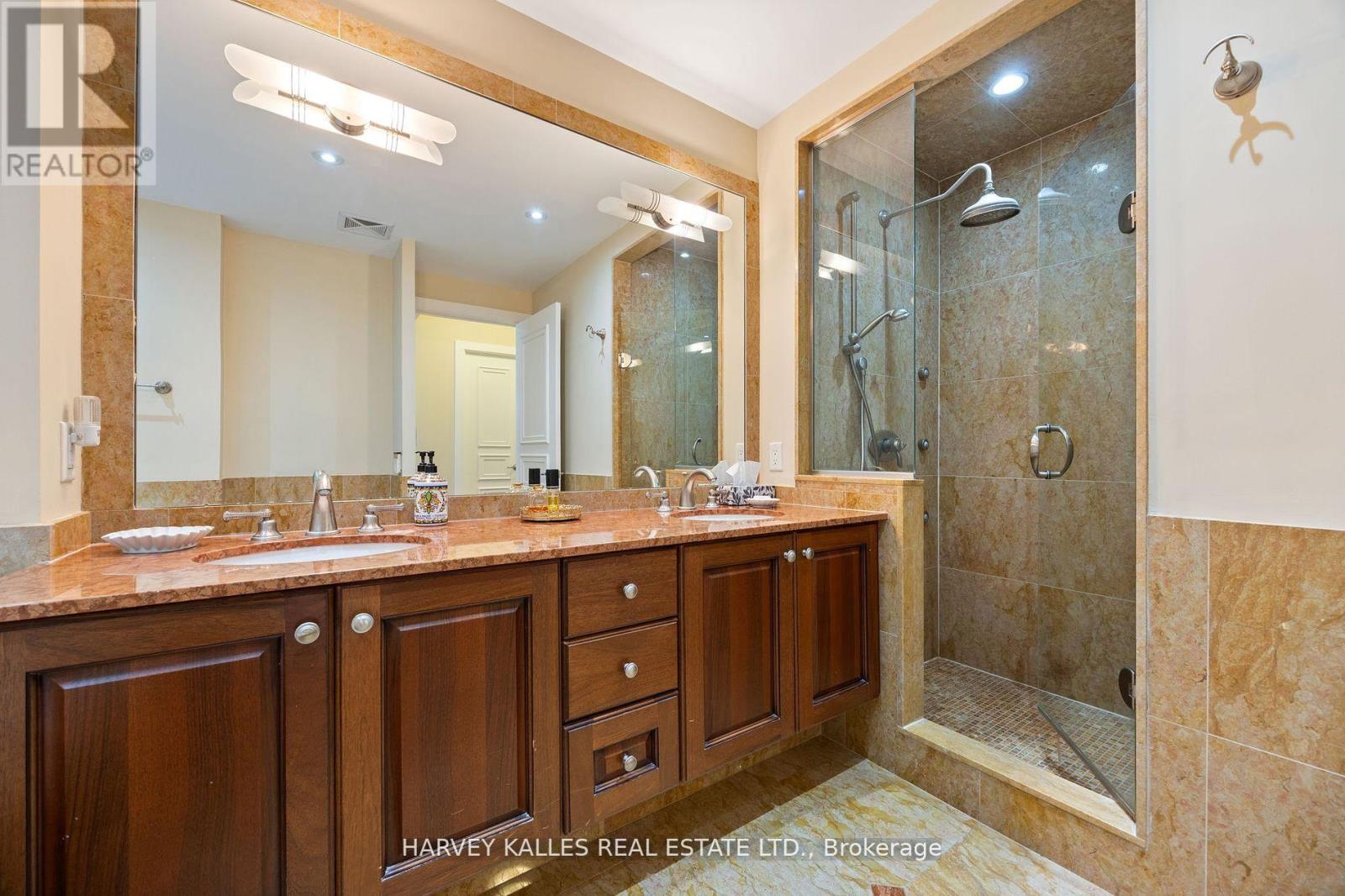 1602b - 660 Sheppard Avenue E, Toronto, Ontario  M2K 3E5 - Photo 13 - C12463310