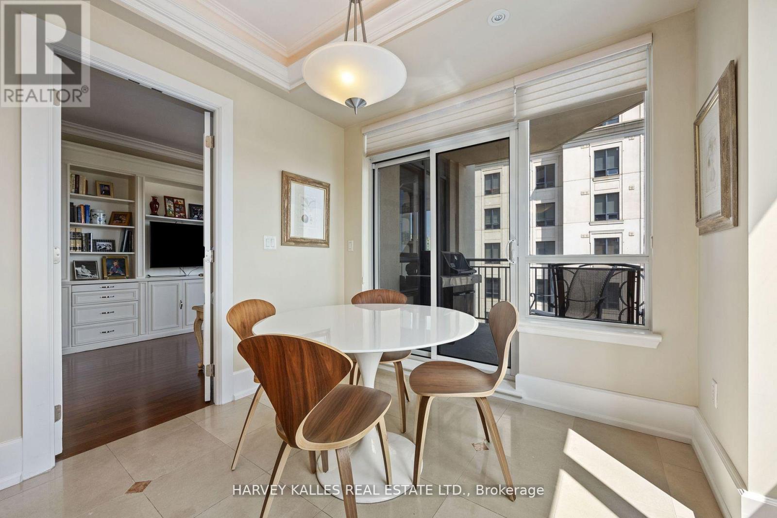1602b - 660 Sheppard Avenue E, Toronto, Ontario  M2K 3E5 - Photo 8 - C12463310