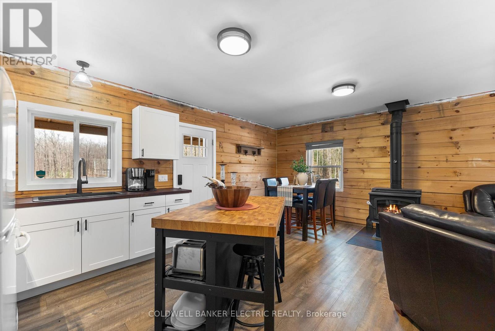 2075 Dyno Road, Highlands East, Ontario  K0L 1C0 - Photo 11 - X12463374