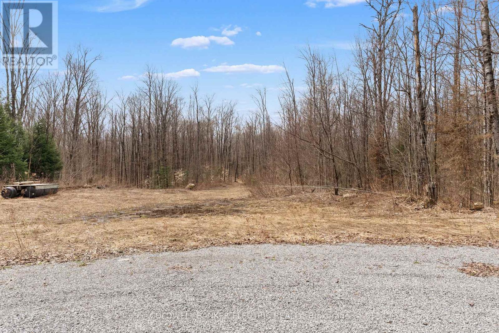 2075 Dyno Road, Highlands East, Ontario  K0L 1C0 - Photo 37 - X12463374