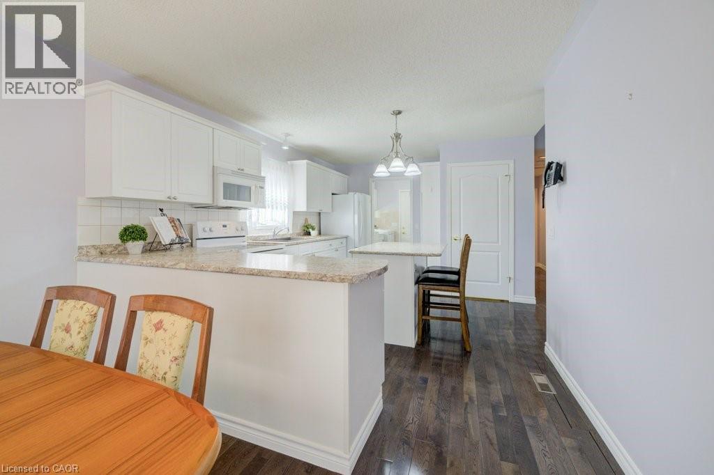 128 Wesley Crescent, Waterloo, Ontario  N2J 4G8 - Photo 12 - 40776689
