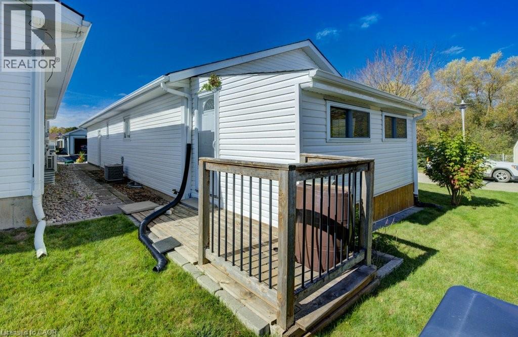 128 Wesley Crescent, Waterloo, Ontario  N2J 4G8 - Photo 31 - 40776689