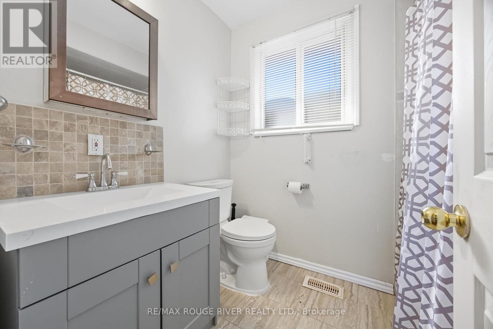 412 Brimorton Drive, Toronto, Ontario  M1H 2E3 - Photo 13 - E12463161