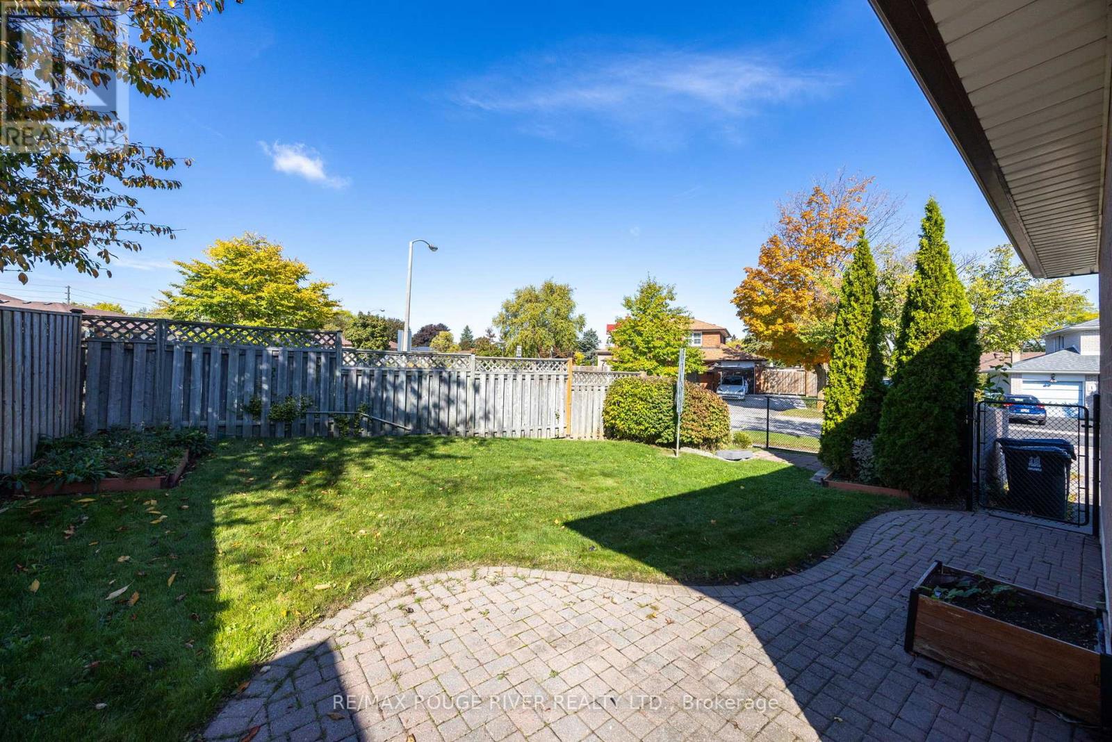 412 Brimorton Drive, Toronto, Ontario  M1H 2E3 - Photo 15 - E12463161