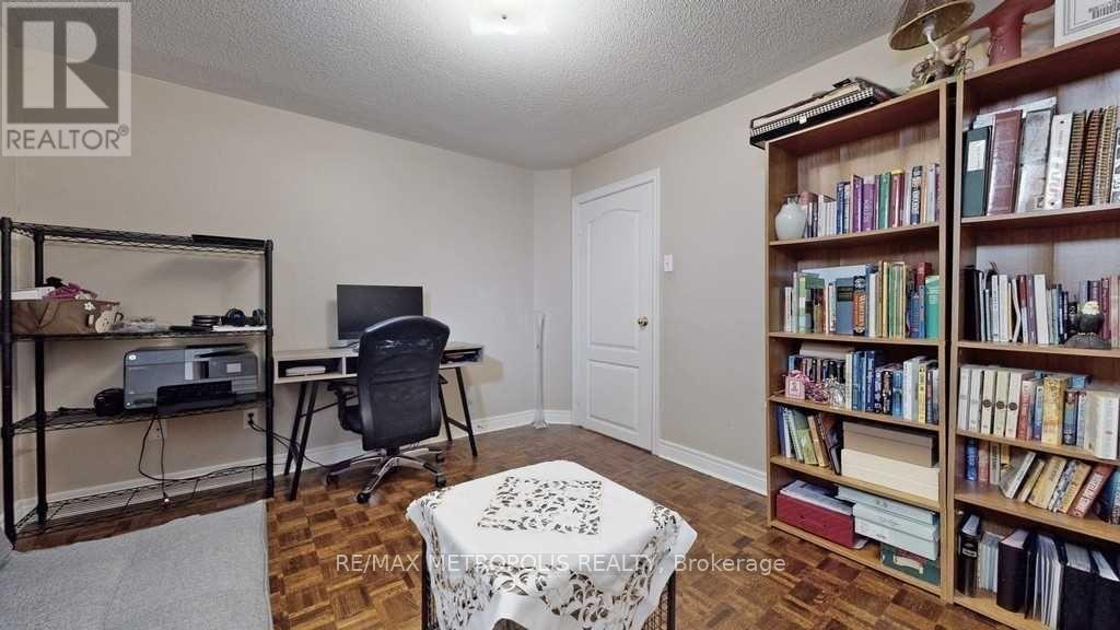 Bsmt - 1800 Holbrook Court, Pickering, Ontario  L1V 7C2 - Photo 9 - E12463189