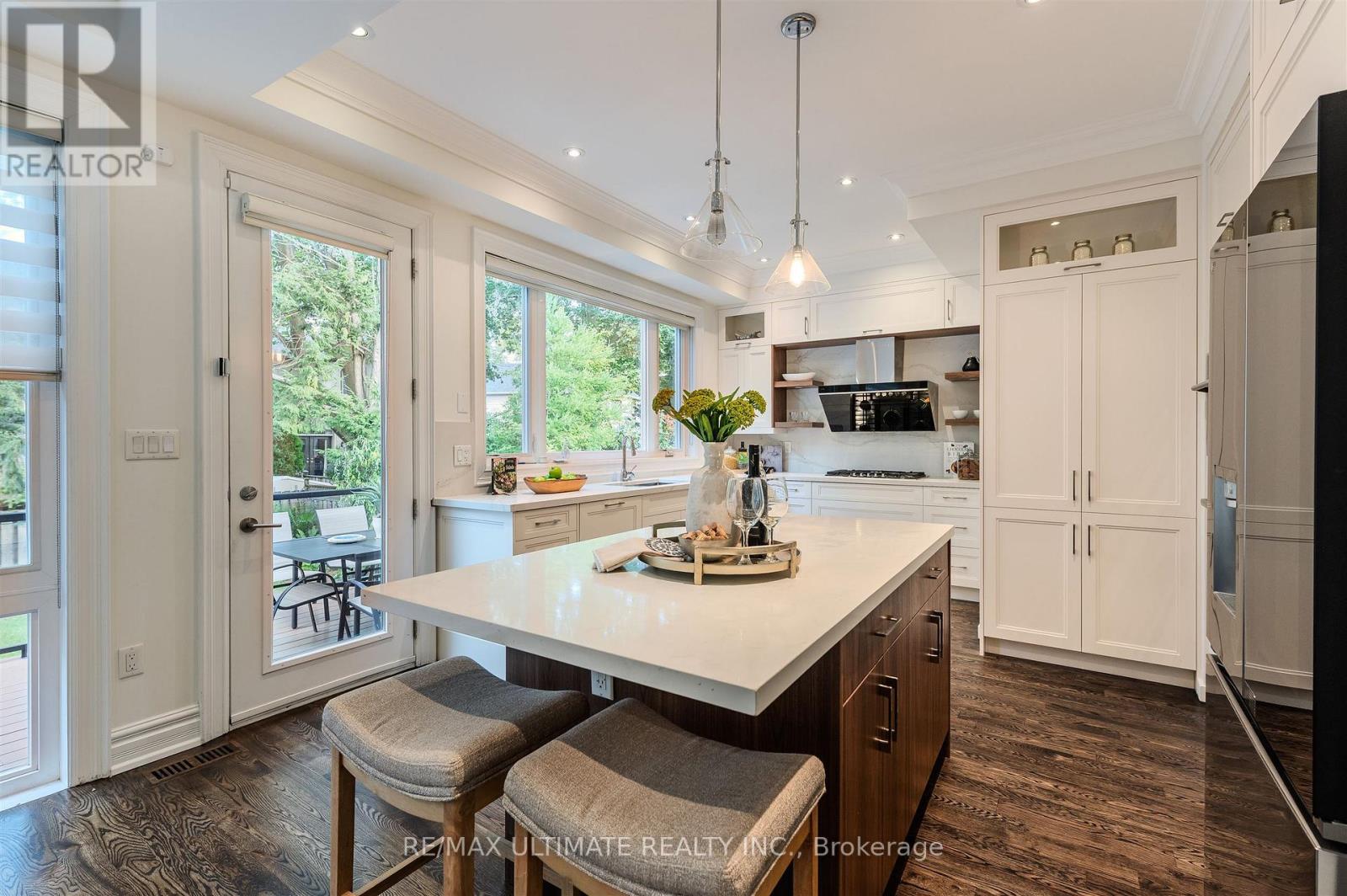 21 Ashall Boulevard, Toronto, Ontario  M4B 3C2 - Photo 12 - E12463193