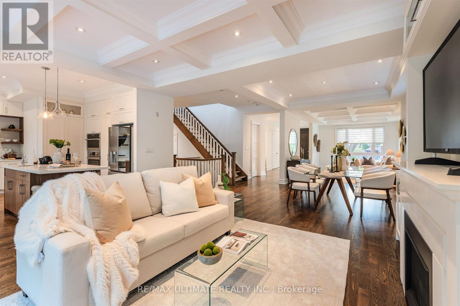 21 Ashall Boulevard, Toronto, Ontario  M4B 3C2 - Photo 17 - E12463193