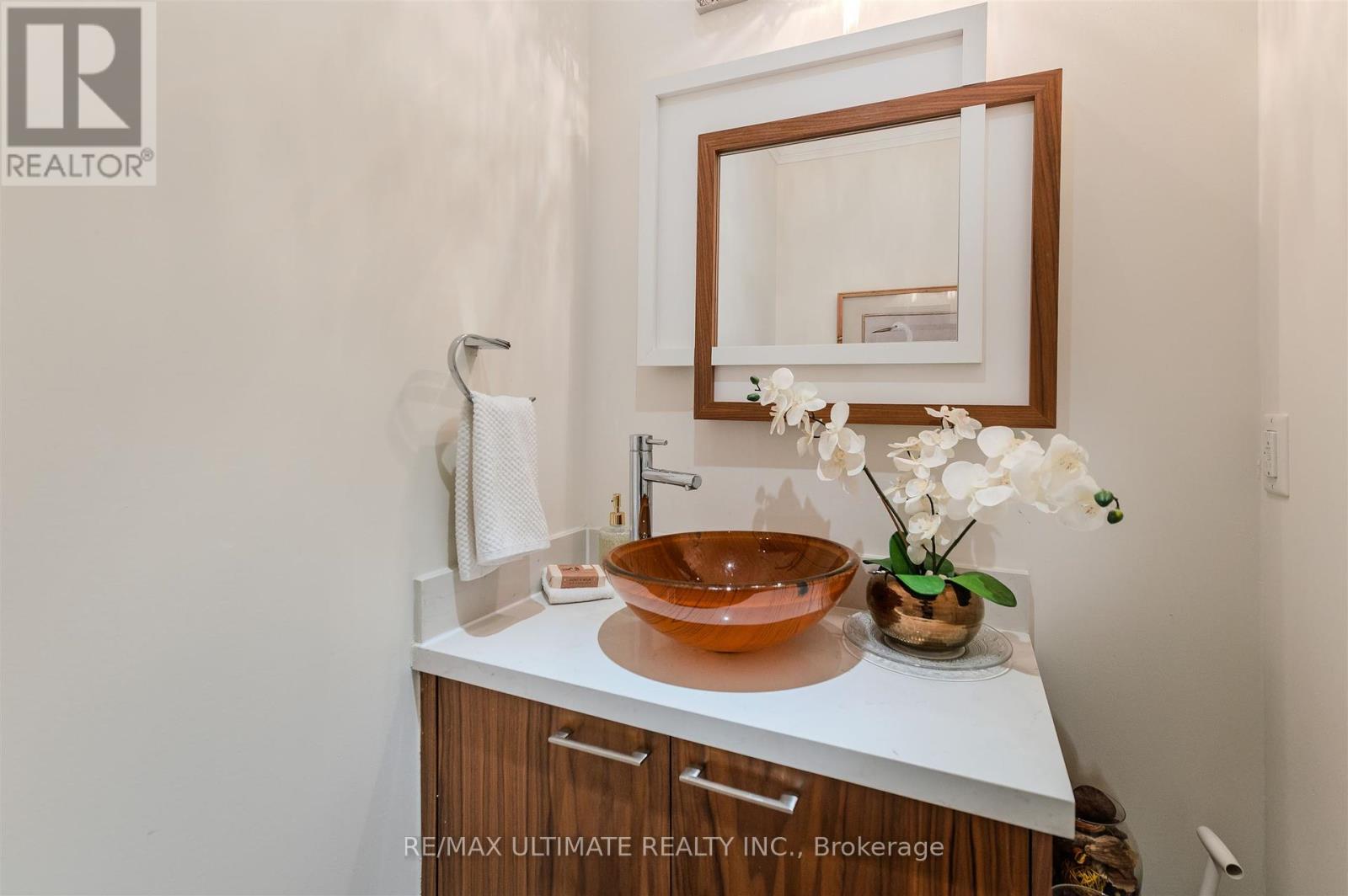 21 Ashall Boulevard, Toronto, Ontario  M4B 3C2 - Photo 19 - E12463193
