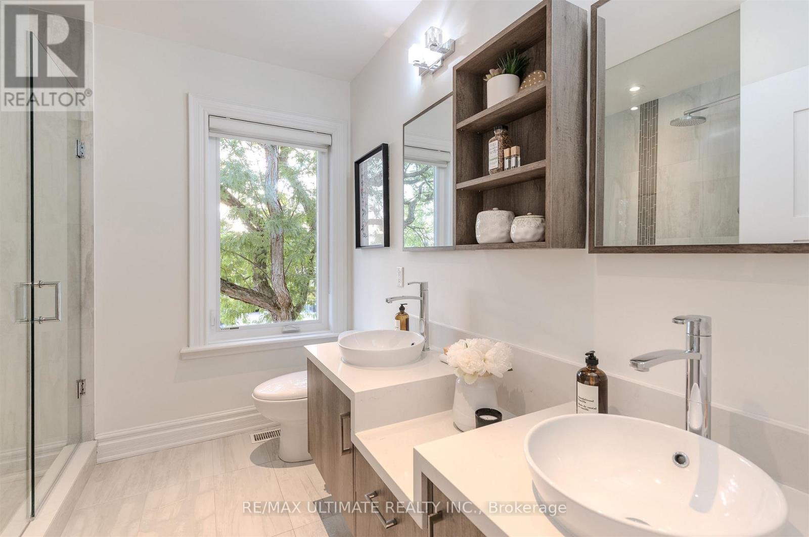 21 Ashall Boulevard, Toronto, Ontario  M4B 3C2 - Photo 33 - E12463193