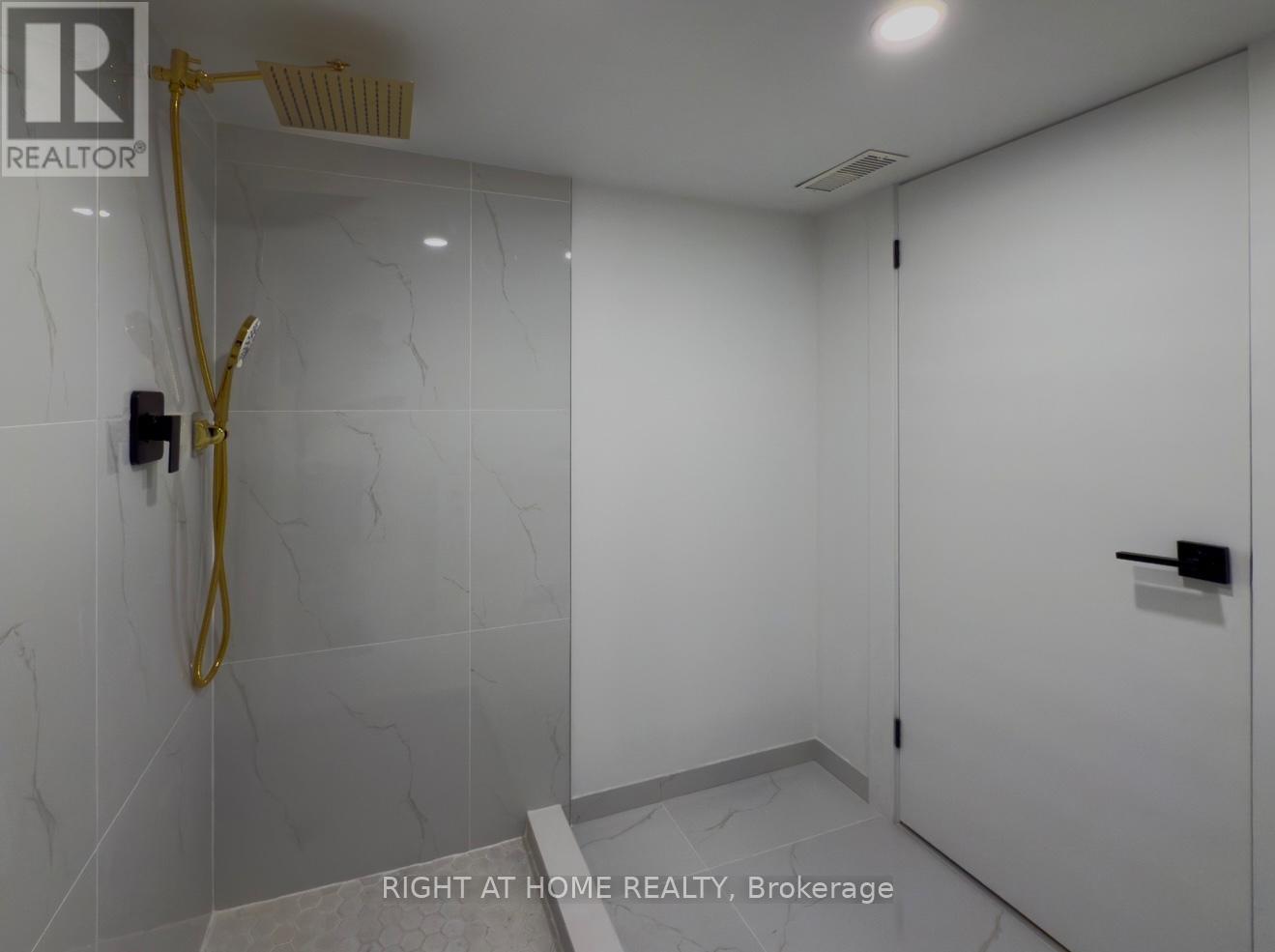 32 Brenton Street, Toronto, Ontario  M4B 1C9 - Photo 37 - E12463219