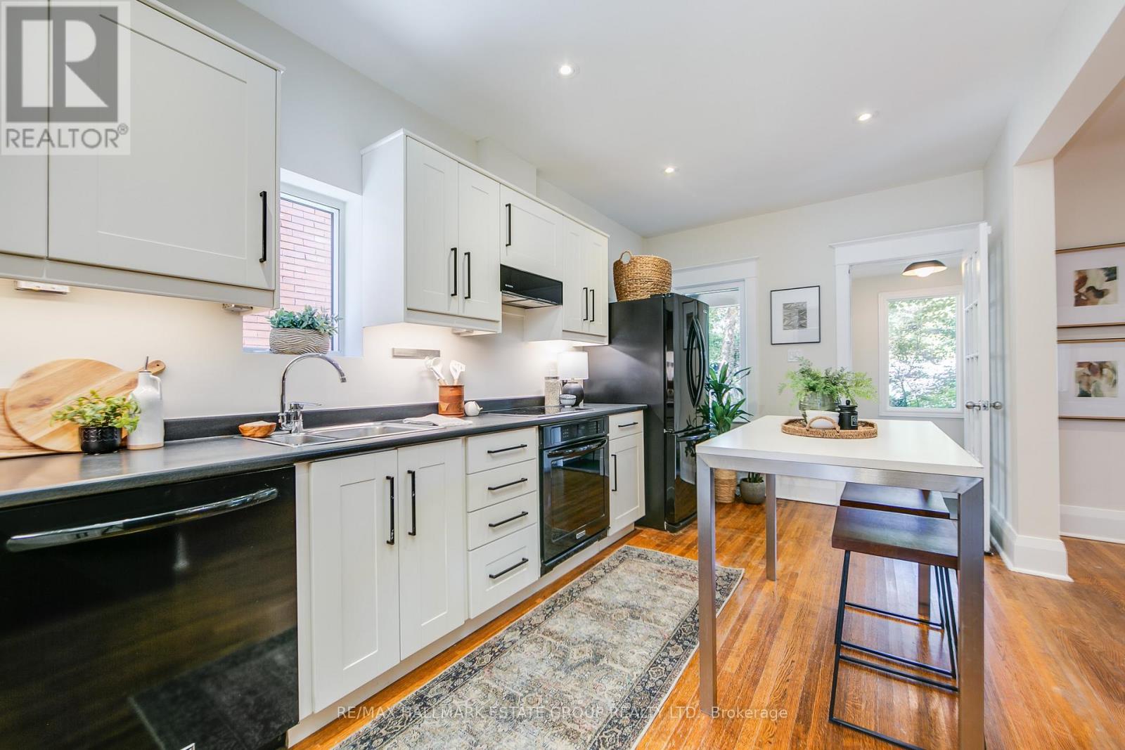 58 Chester Hill Road, Toronto, Ontario  M4K 1X3 - Photo 19 - E12463254