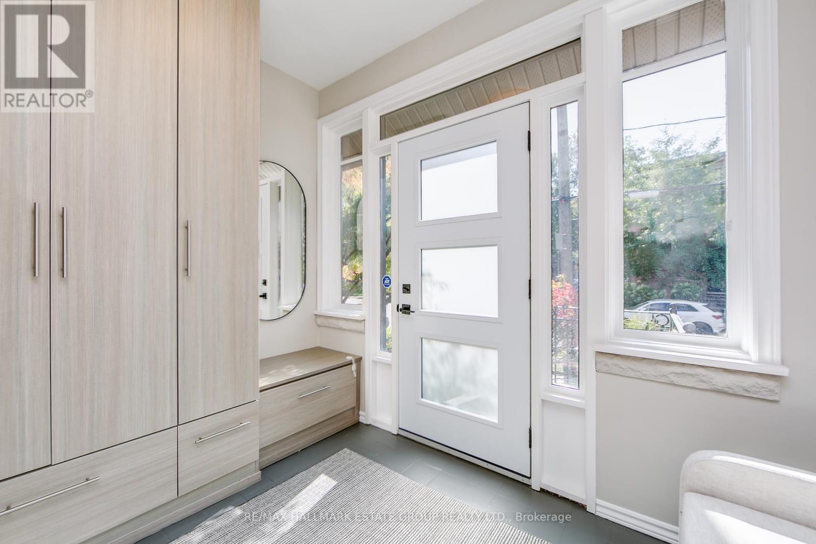 58 Chester Hill Road, Toronto, Ontario  M4K 1X3 - Photo 3 - E12463254