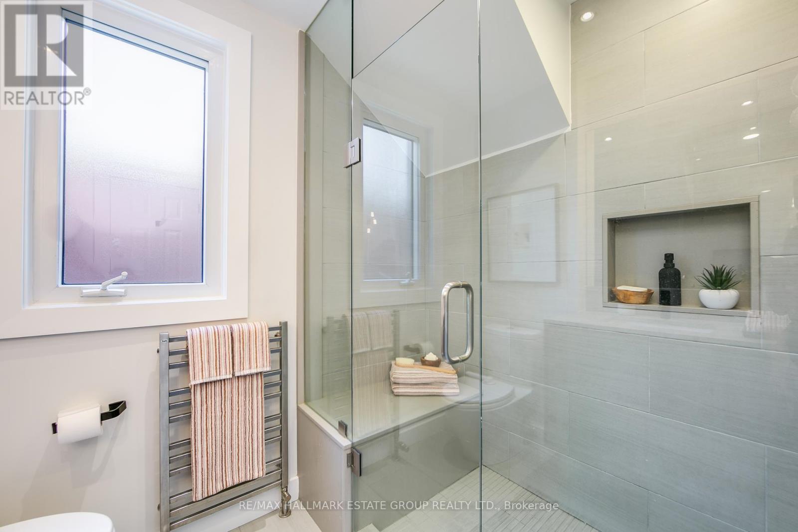 58 Chester Hill Road, Toronto, Ontario  M4K 1X3 - Photo 32 - E12463254