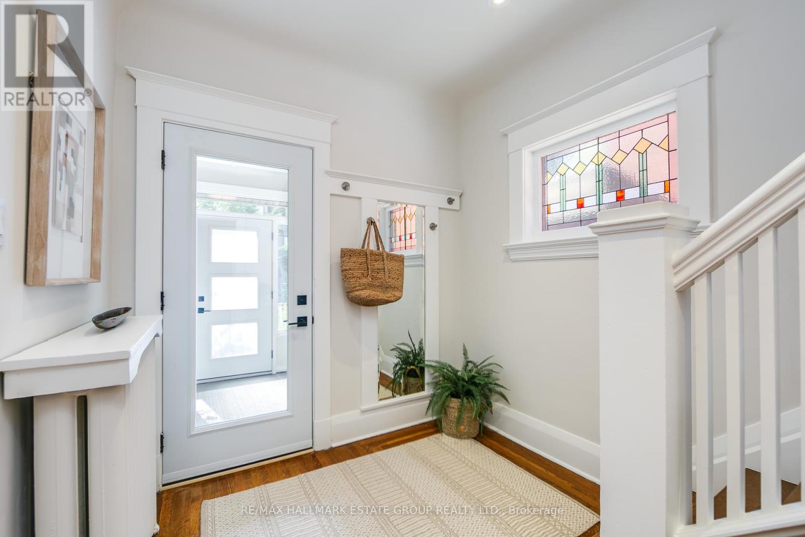58 Chester Hill Road, Toronto, Ontario  M4K 1X3 - Photo 6 - E12463254