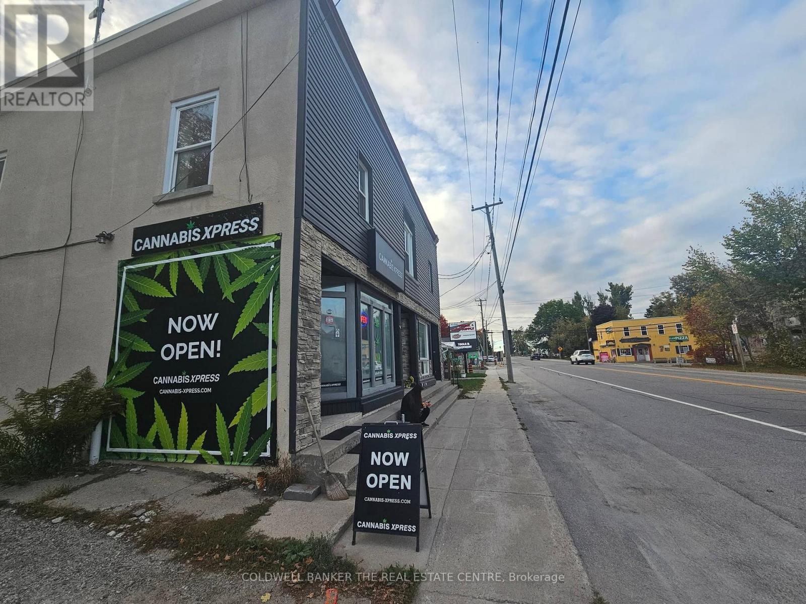 4570 PENETANGUISHENE ROAD, Springwater, Ontario