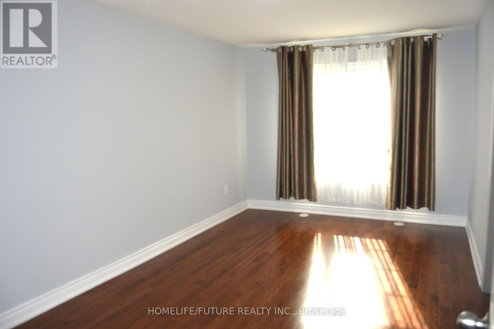 15 Sharbot Lane, Markham, Ontario  L6E 0S7 - Photo 10 - N12463139