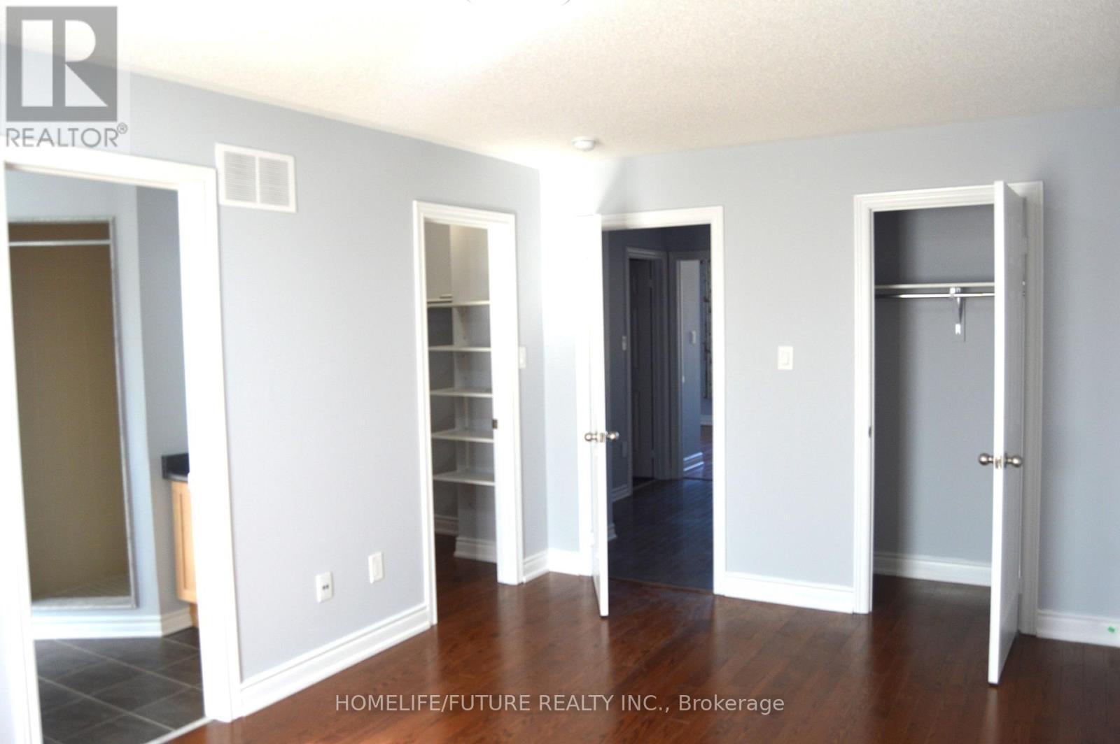 15 Sharbot Lane, Markham, Ontario  L6E 0S7 - Photo 11 - N12463139