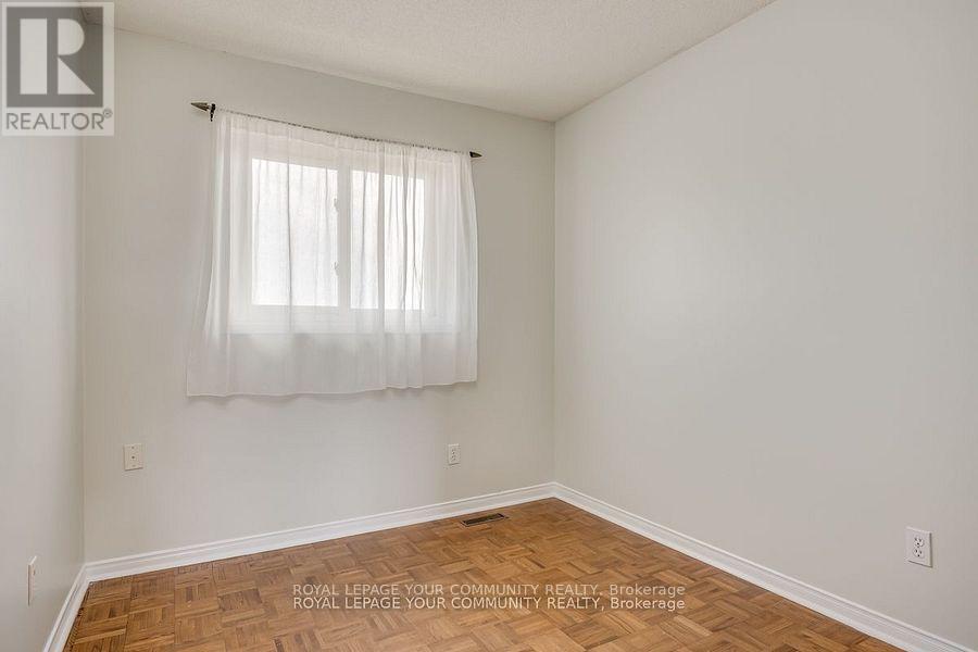 138 Melville Avenue, Vaughan, Ontario  L6A 1Y9 - Photo 14 - N12463148