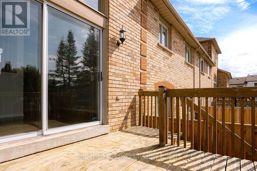 138 Melville Avenue, Vaughan, Ontario  L6A 1Y9 - Photo 20 - N12463148