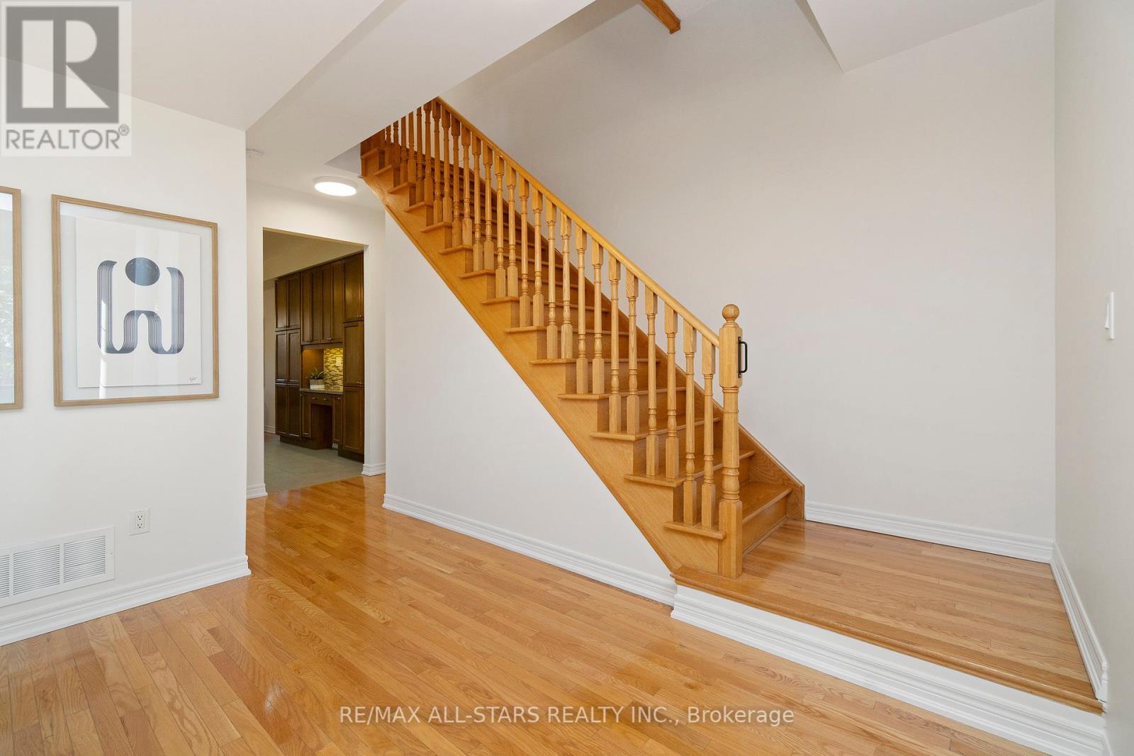 40 Betty Roman Boulevard, Markham, Ontario  L6C 0A5 - Photo 25 - N12463149