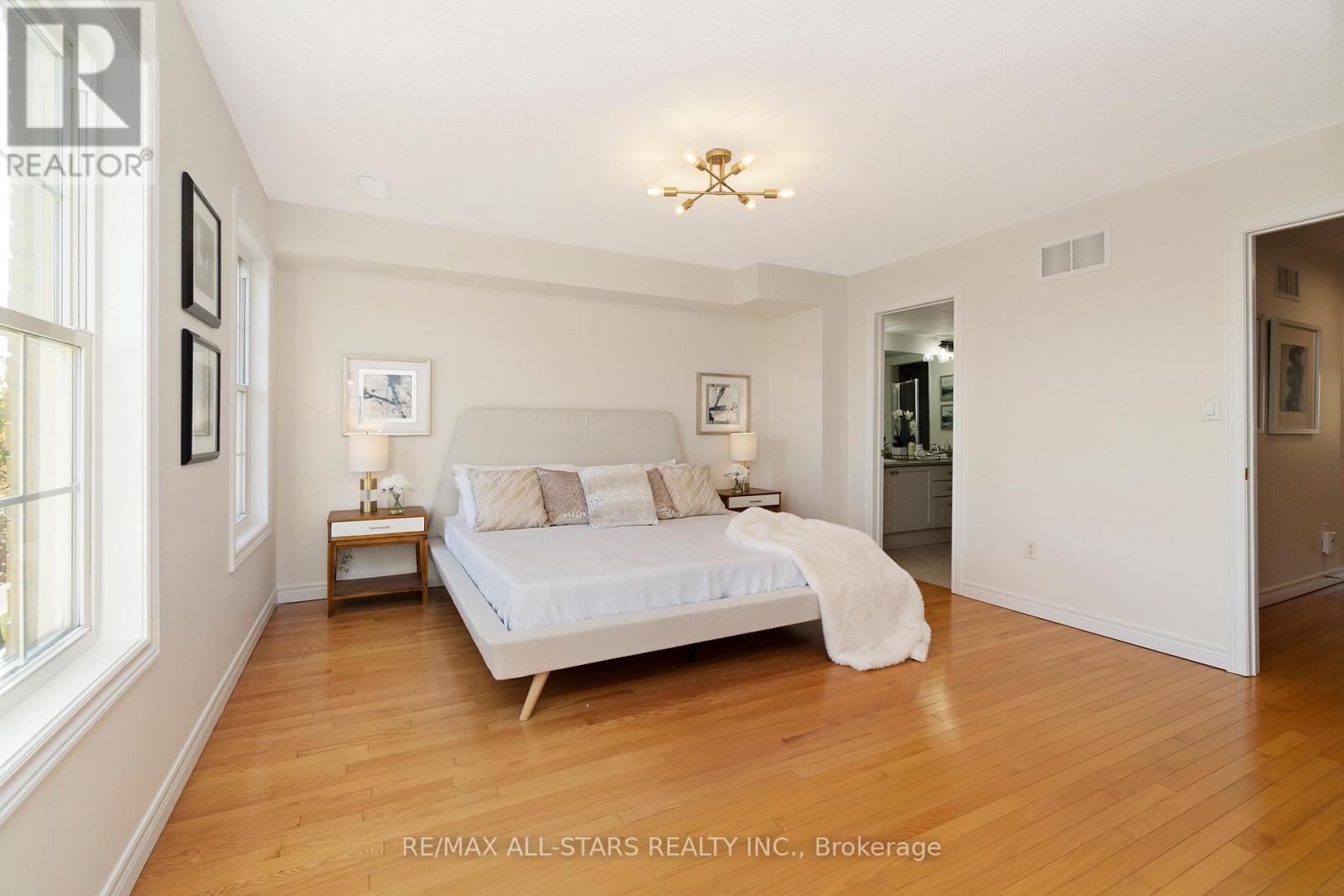 40 Betty Roman Boulevard, Markham, Ontario  L6C 0A5 - Photo 26 - N12463149