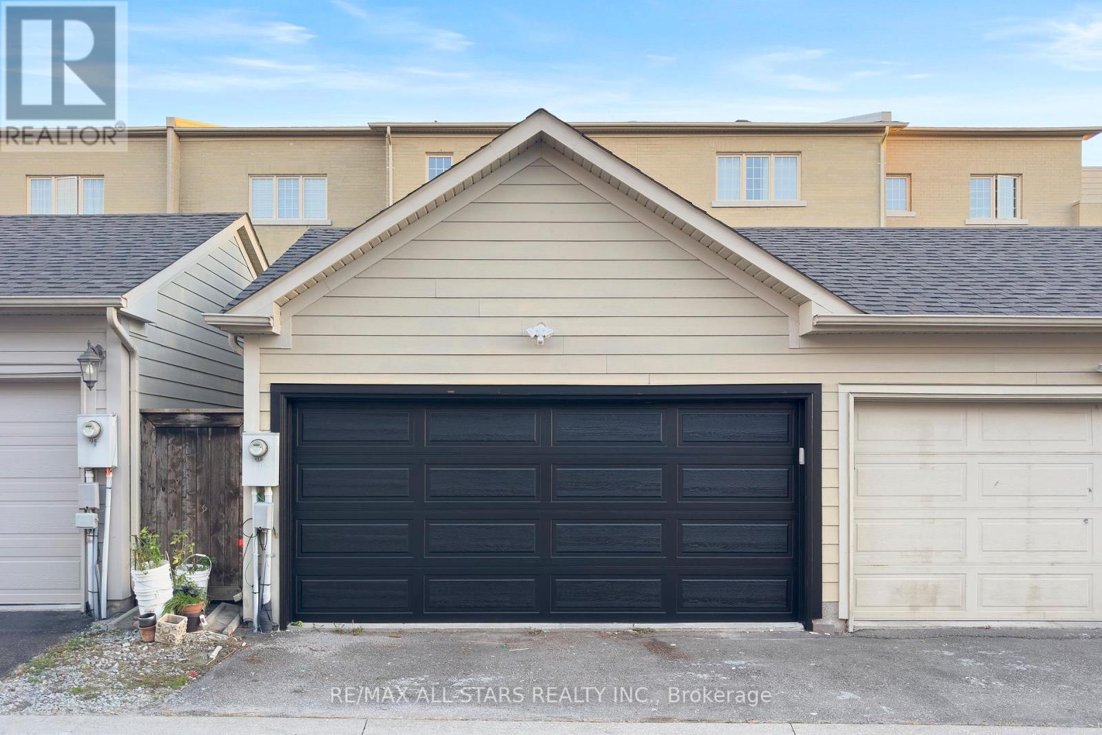 40 Betty Roman Boulevard, Markham, Ontario  L6C 0A5 - Photo 44 - N12463149