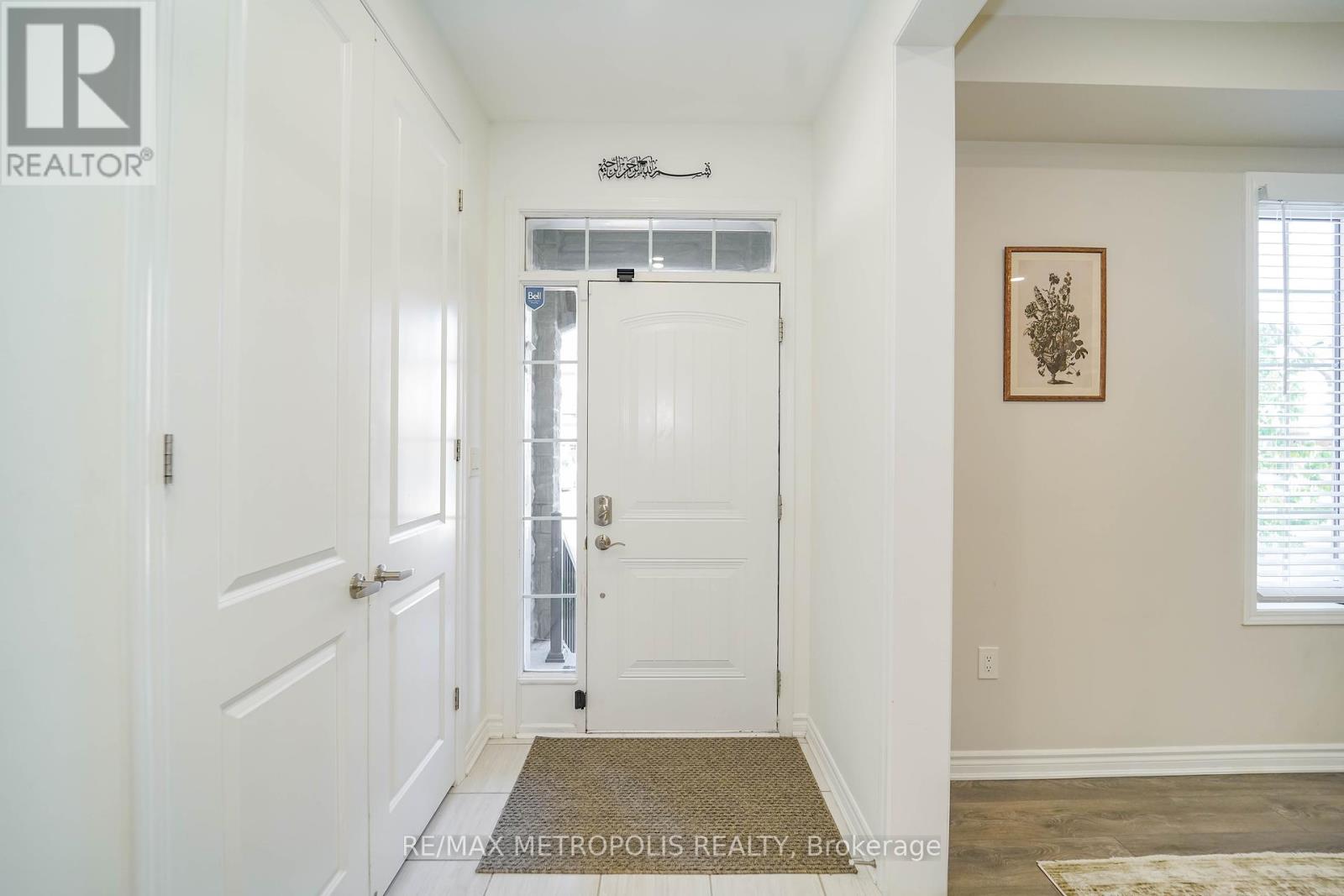 29 Casely Drive, Richmond Hill, Ontario  L4S 0K3 - Photo 4 - N12463167