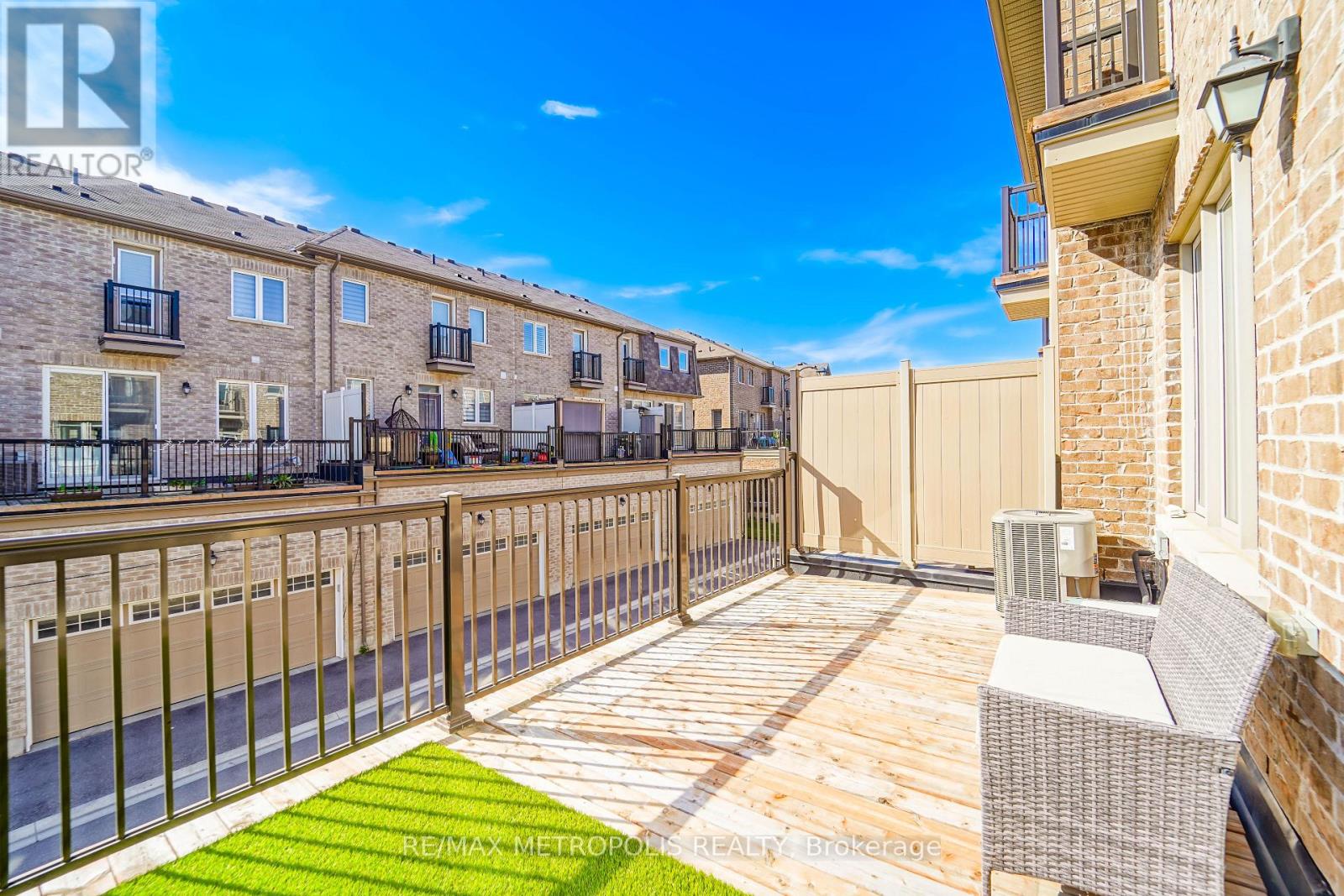 29 Casely Drive, Richmond Hill, Ontario  L4S 0K3 - Photo 42 - N12463167