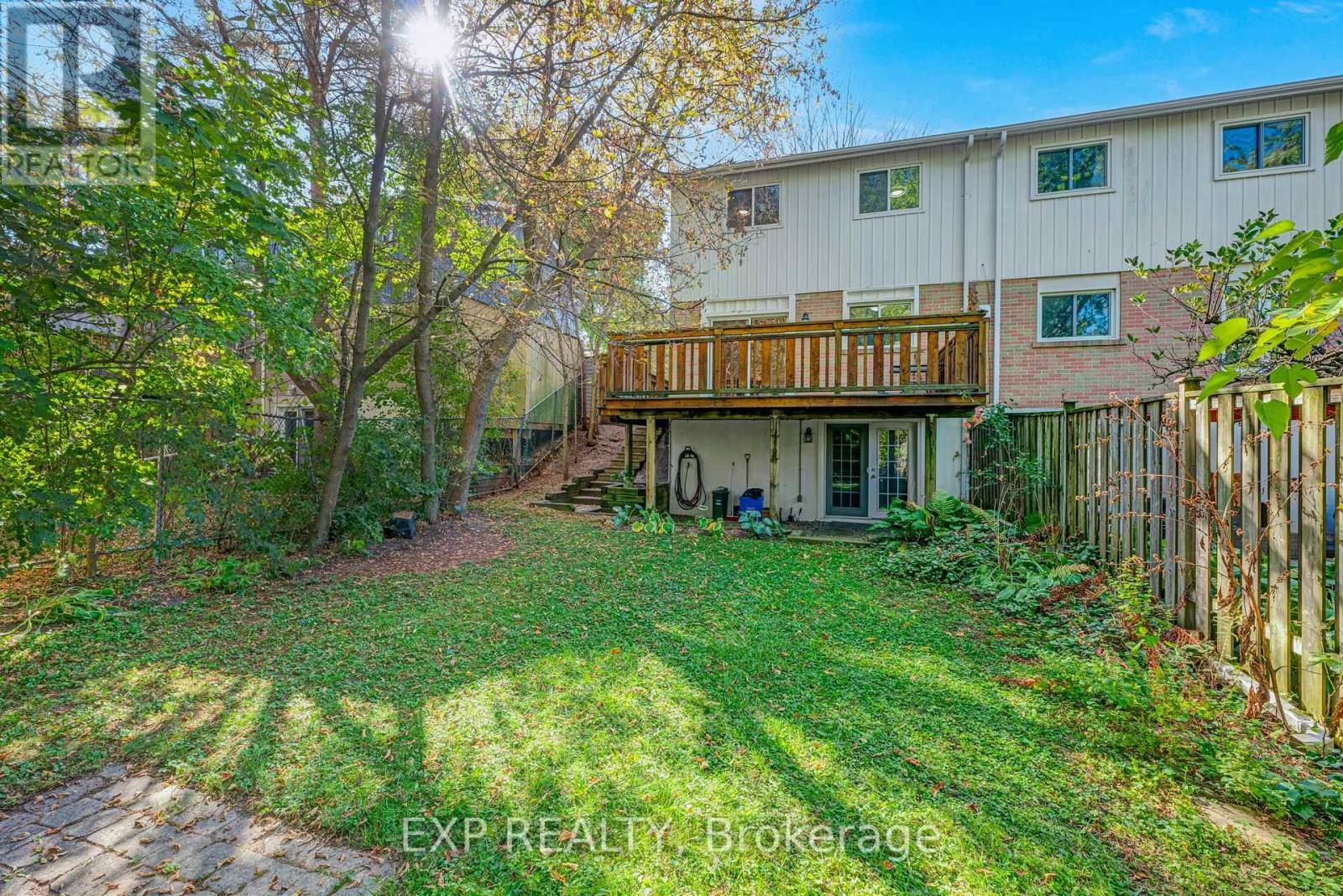 681 Elgin Street, Newmarket, Ontario  L3Y 3B5 - Photo 39 - N12463169