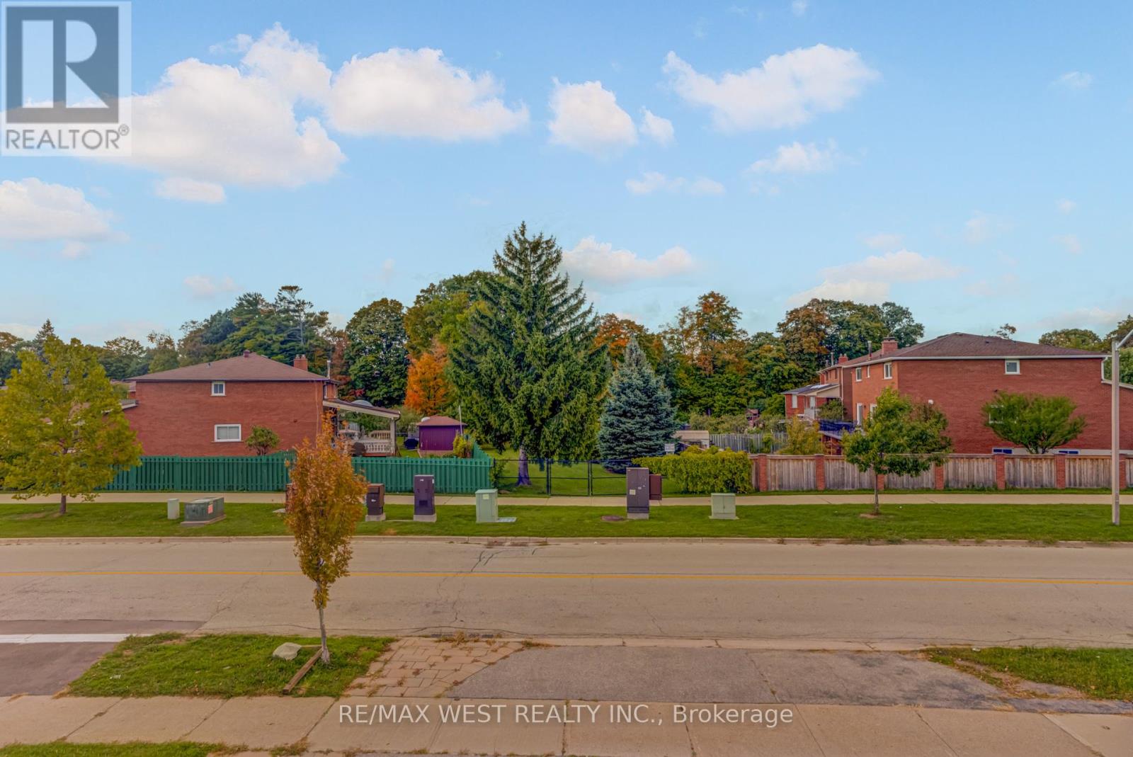 101 Tall Grass Trail, Vaughan, Ontario  L4L 3J3 - Photo 18 - N12463171