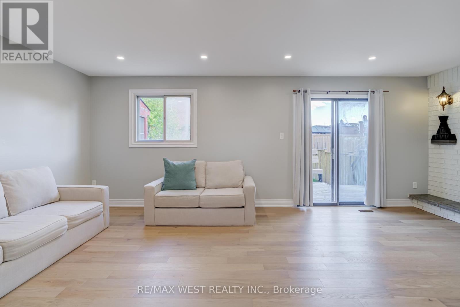 101 Tall Grass Trail, Vaughan, Ontario  L4L 3J3 - Photo 25 - N12463171