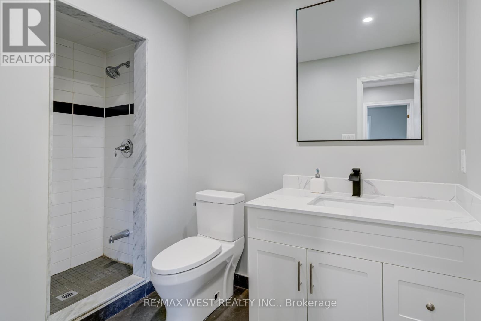 101 Tall Grass Trail, Vaughan, Ontario  L4L 3J3 - Photo 29 - N12463171