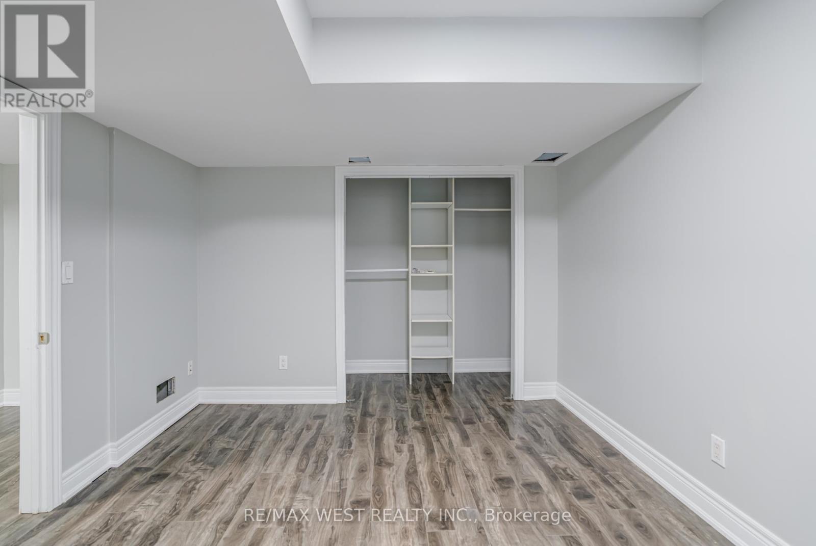 101 Tall Grass Trail, Vaughan, Ontario  L4L 3J3 - Photo 37 - N12463171