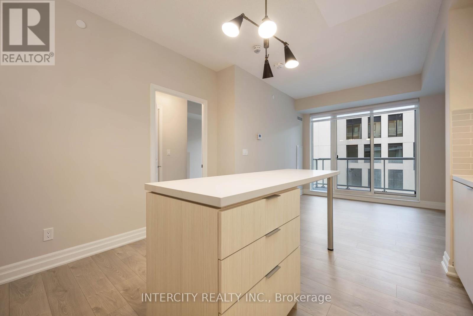 802 - 10 Rouge Valley Drive, Markham, Ontario  L6G 0G9 - Photo 10 - N12463199