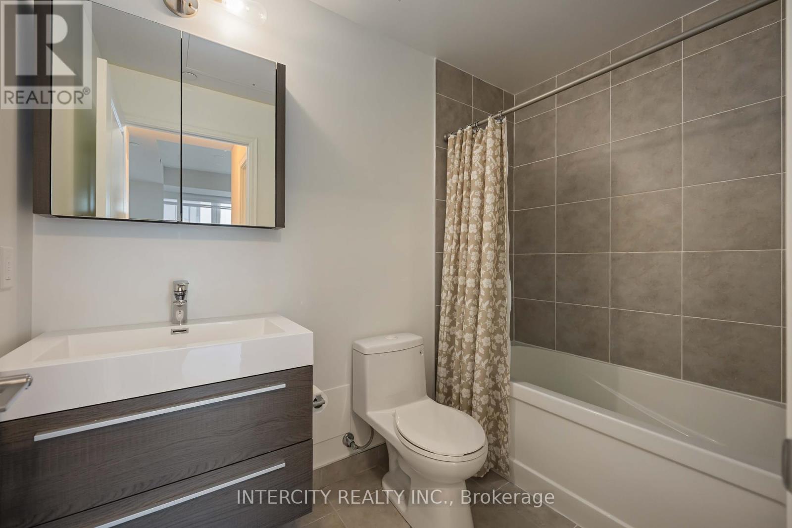 802 - 10 Rouge Valley Drive, Markham, Ontario  L6G 0G9 - Photo 19 - N12463199