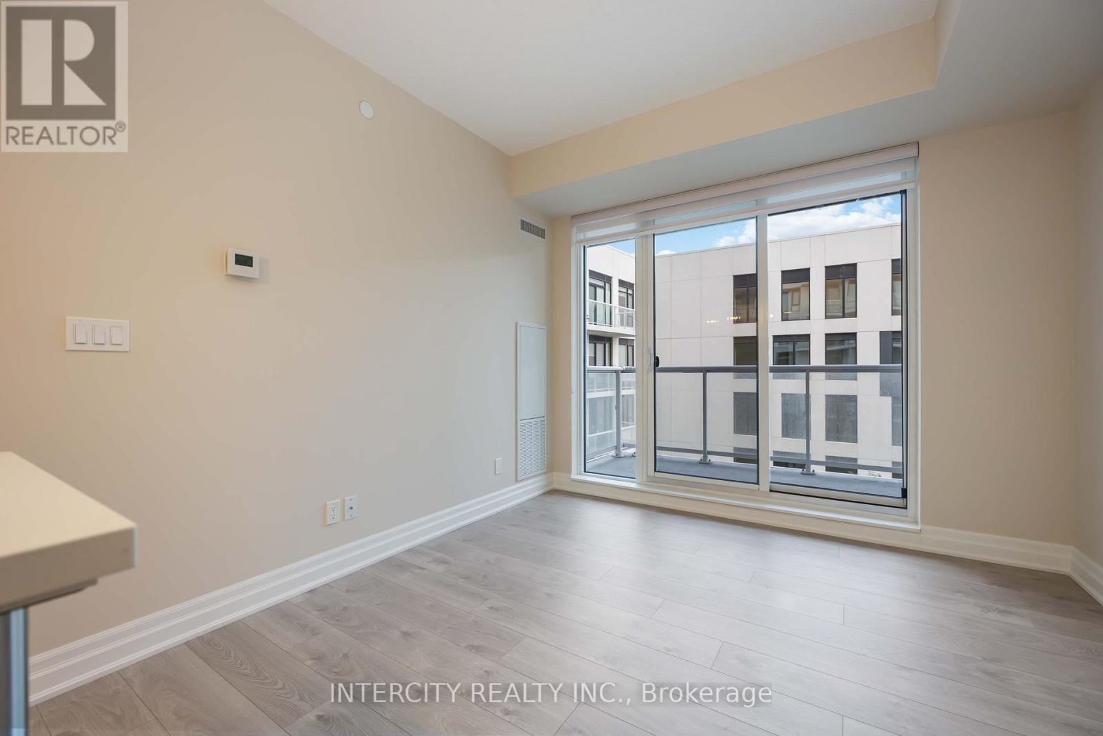 802 - 10 Rouge Valley Drive, Markham, Ontario  L6G 0G9 - Photo 4 - N12463199