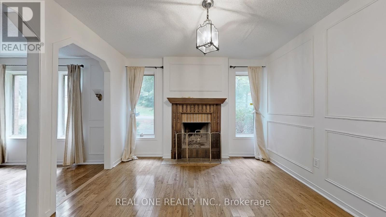 465 Woodland Acres Crescent, Vaughan, Ontario  L6A 1G2 - Photo 17 - N12463224
