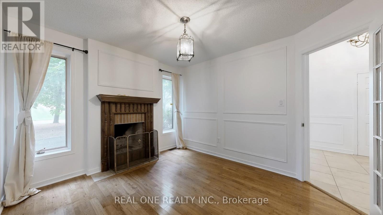 465 Woodland Acres Crescent, Vaughan, Ontario  L6A 1G2 - Photo 18 - N12463224