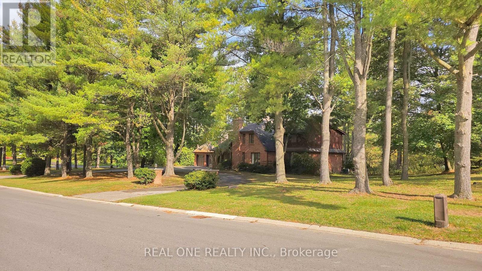 465 Woodland Acres Crescent, Vaughan, Ontario  L6A 1G2 - Photo 3 - N12463224