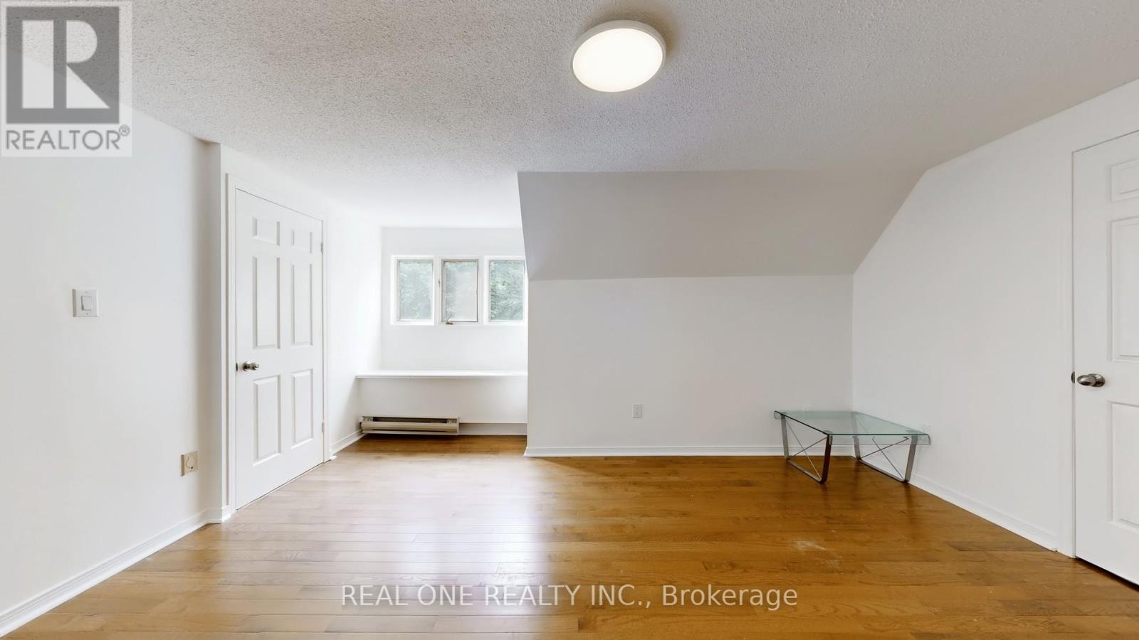 465 Woodland Acres Crescent, Vaughan, Ontario  L6A 1G2 - Photo 31 - N12463224