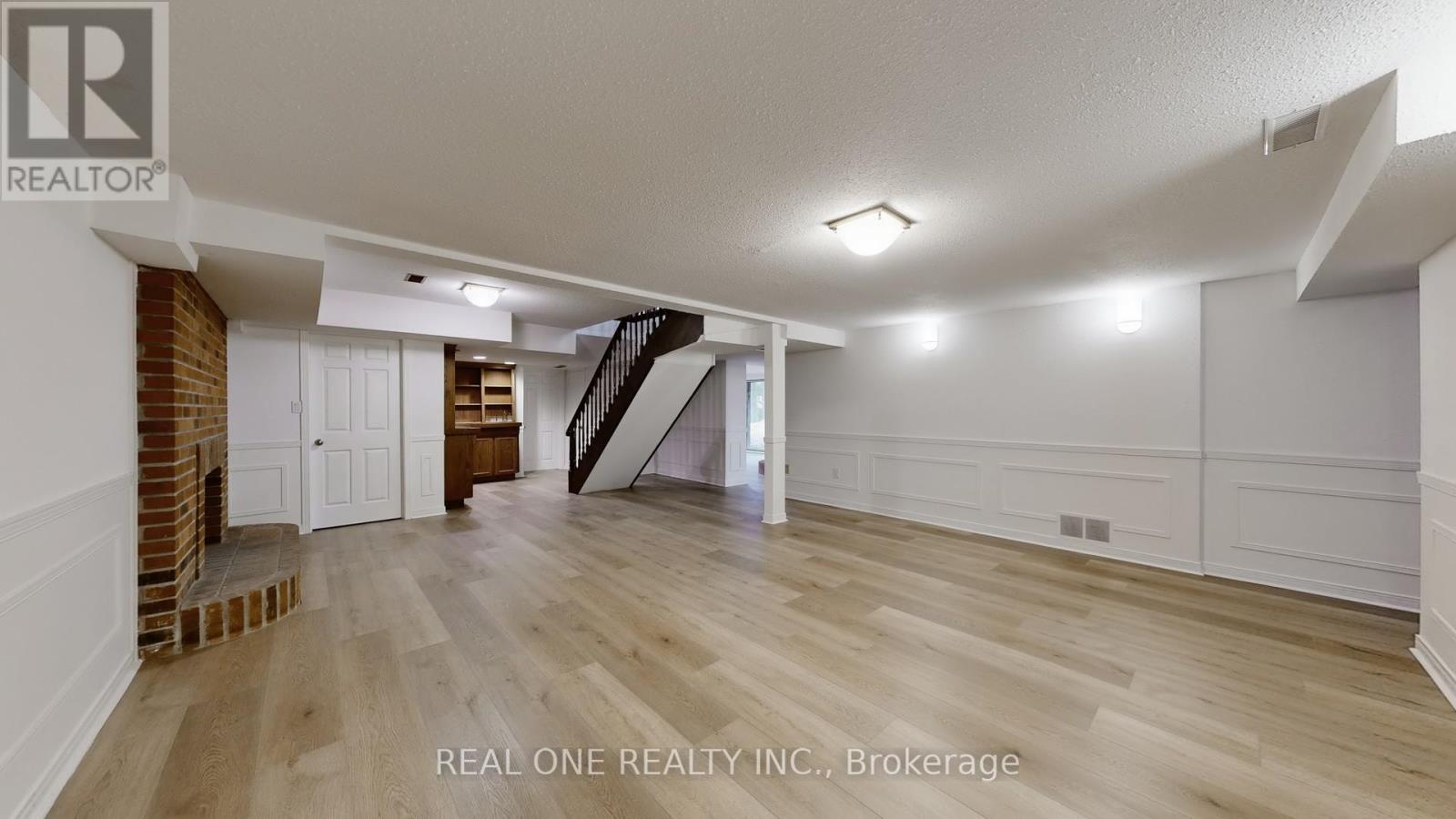 465 Woodland Acres Crescent, Vaughan, Ontario  L6A 1G2 - Photo 36 - N12463224